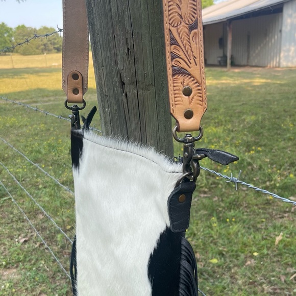American Darling Bags Genuine Cowhide And Leather Purse Conceal